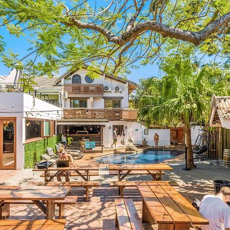 Aquarius Backpackers Resort Byron Bay Exterior photo