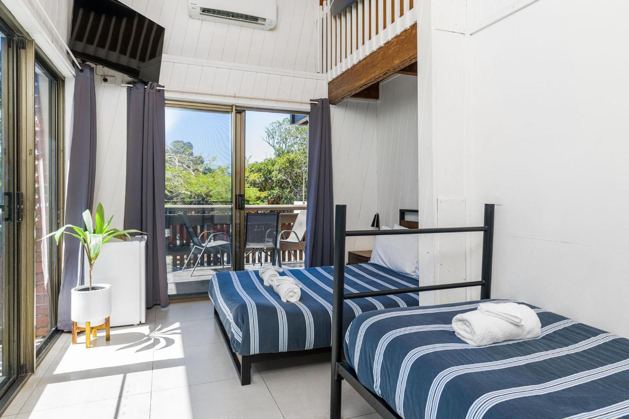 Aquarius Backpackers Resort Byron Bay Exterior photo