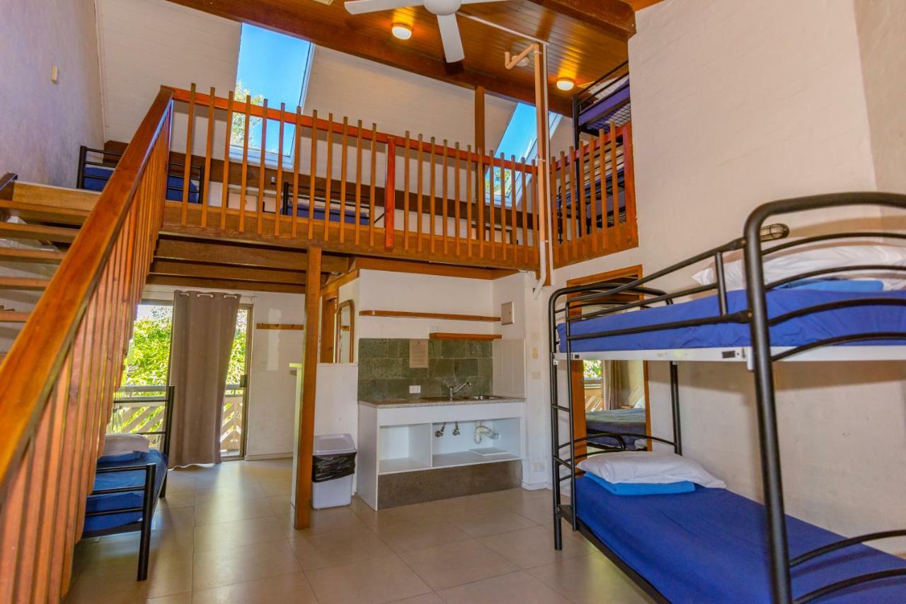 Aquarius Backpackers Resort Byron Bay Exterior photo